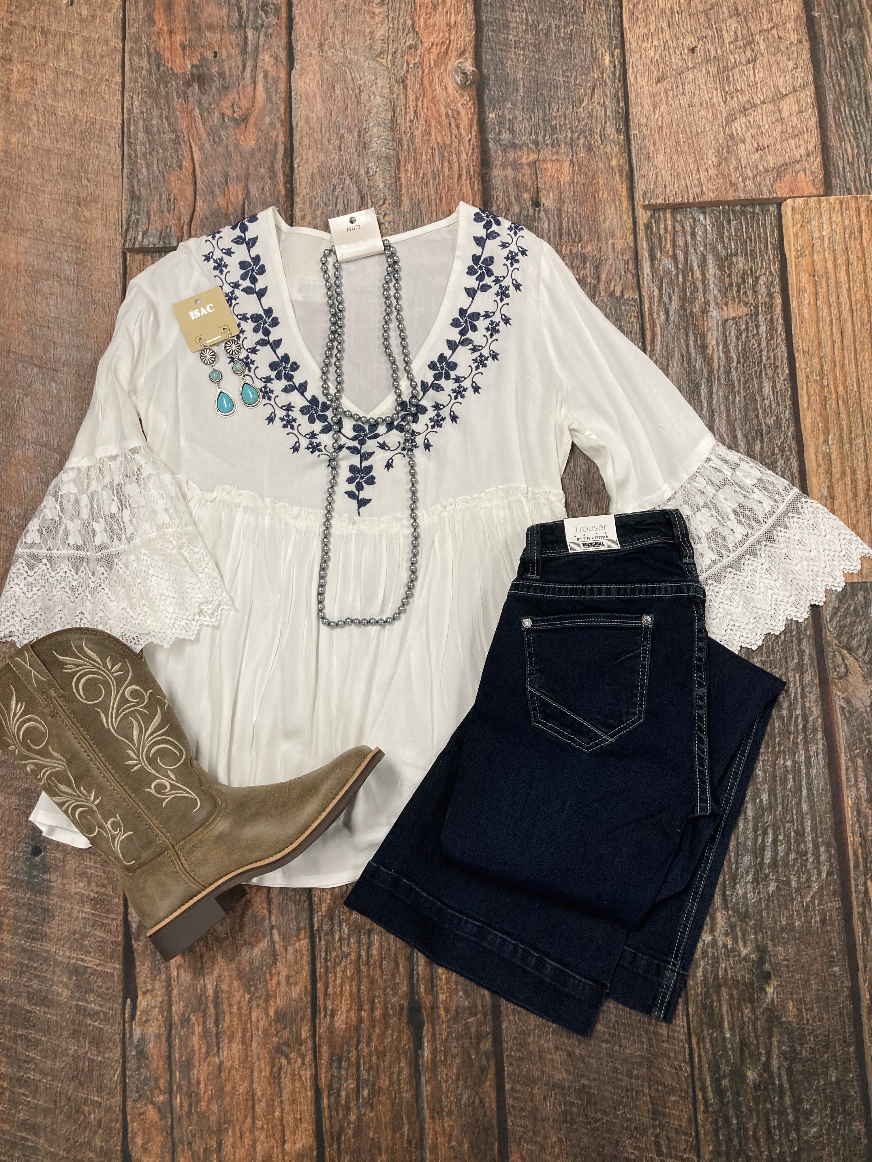 Ladies Flat Lay of the Day - 8/1/20 - Stockyard Style